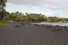 Kahului: beach, black, Sand