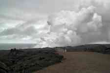 Kahului: volcano, lava, cloud of smoke